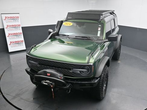 Used 2024 Ford Bronco Everglades image 27