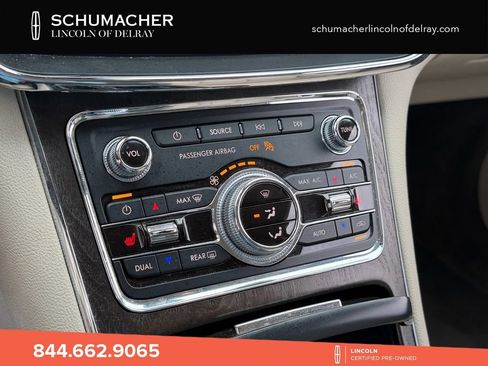 Certified 2020 Lincoln Continental w/ Premium Package FWD image 20