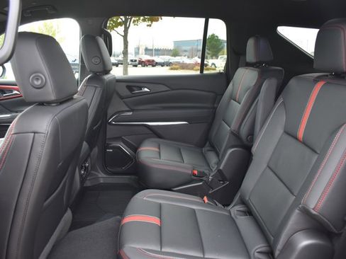 New 2026 Chevrolet Traverse RS w/ LPO, Floor Liner Package image 16