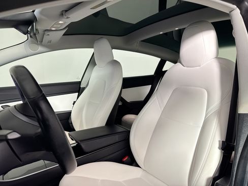 Used 2018 Tesla Model 3 Performance AWD/4WD image 17