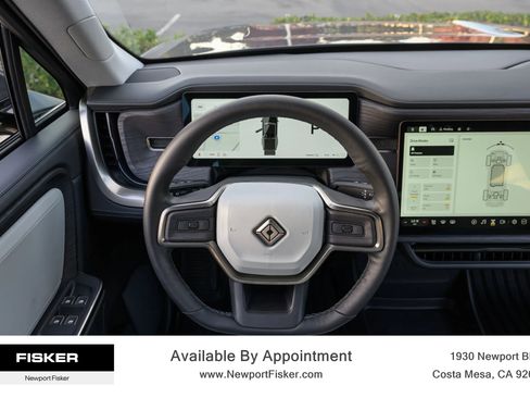 Used 2025 Rivian R1T Adventure image 20