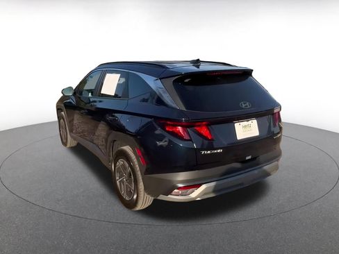 Used 2025 Hyundai Tucson Blue image 11