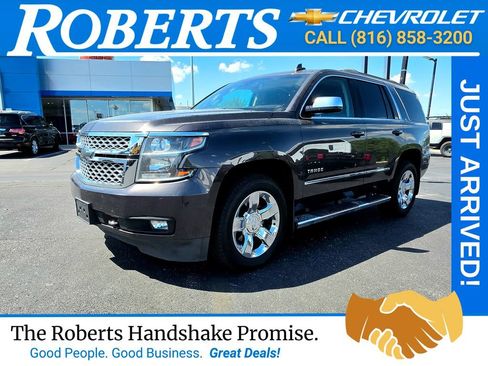 Used 2017 Chevrolet Tahoe LT w/ LT Signature Package AWD/4WD image 1