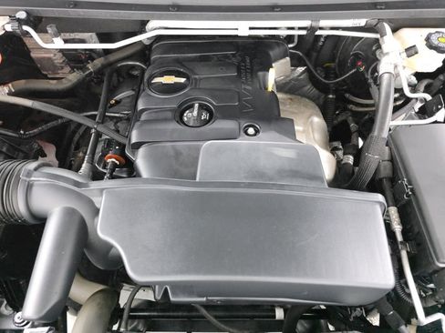 Used 2021 Chevrolet Colorado W/T w/ WT Convenience Package RWD image 19