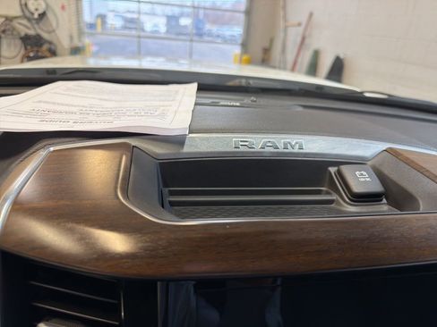 Used 2022 RAM 2500 Laramie image 37