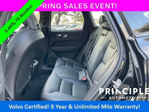 Certified 2025 Volvo XC60 B5 Core image 28