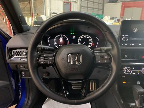 Used 2024 Honda Civic Sport image 26