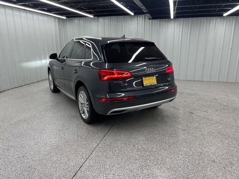 Used 2018 Audi Q5 2.0T Premium Plus w/ Premium Plus Package image 4
