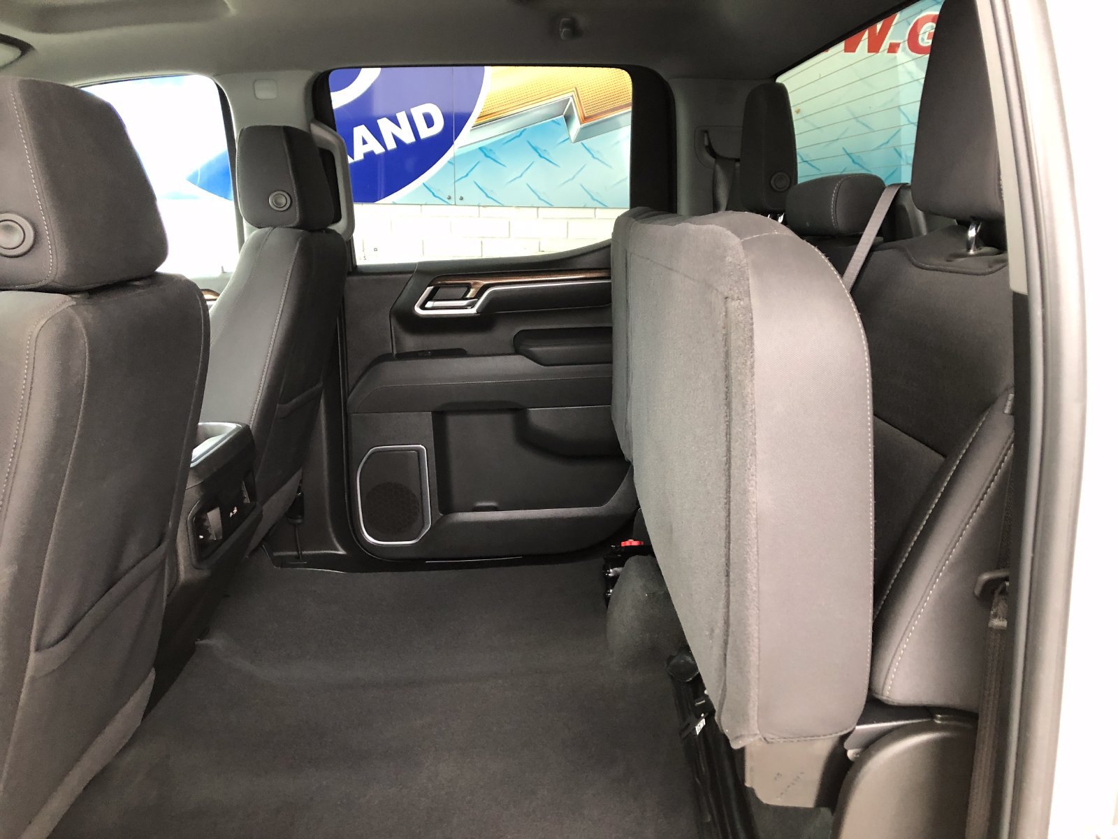 Used 2025 Chevrolet Silverado 1500 RST AWD/4WD image 12