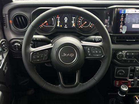 New 2026 Jeep Gladiator Mojave AWD/4WD image 10