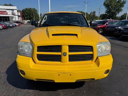 Used 2006 Dodge Dakota SLT w/ R/T Group AWD/4WD image 8