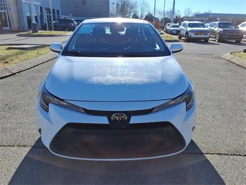 Used 2024 Toyota Corolla LE image 21