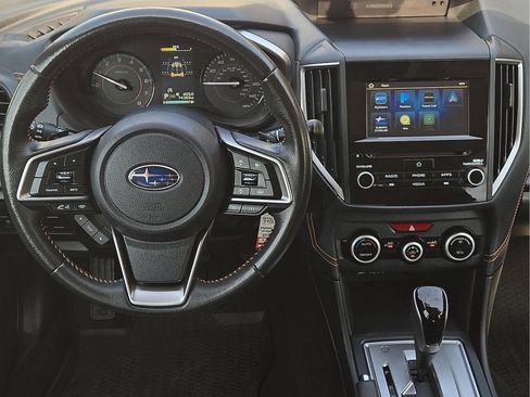 Used 2023 Subaru Crosstrek 2.0i Premium AWD/4WD image 11