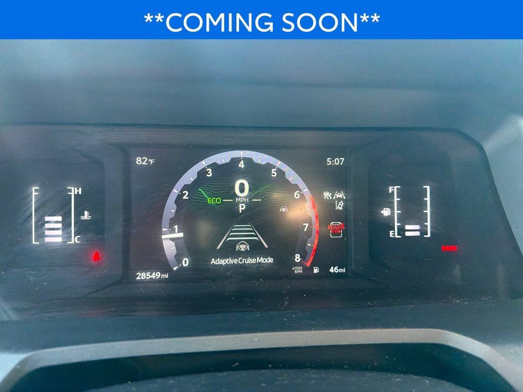 Certified 2025 Toyota 4Runner SR5 AWD/4WD image 14