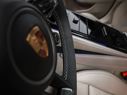 Certified 2026 Porsche Panamera GTS AWD/4WD image 48