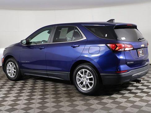Used 2022 Chevrolet Equinox LT FWD image 6