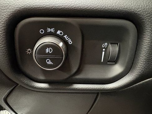 Used 2025 RAM 2500 Big Horn image 16