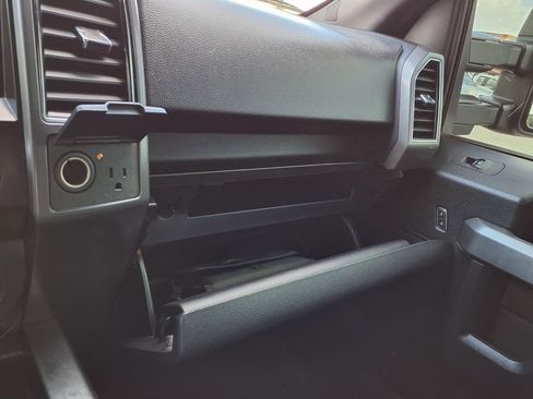 Used 2018 Ford F150 XLT w/ Equipment Group 302A Luxury image 33