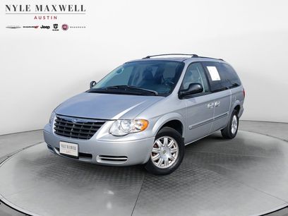 Used 2005 Chrysler Town & Country Touring w/ Leather Interior Group