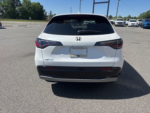 Used 2025 Honda HR-V EX-L image 7