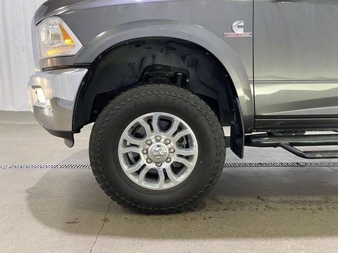 Used 2018 RAM 2500 Laramie image 24