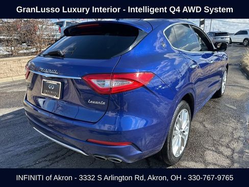 Used 2019 Maserati Levante GranLusso image 14