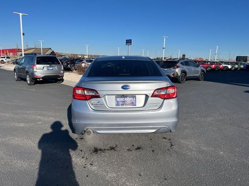 Used 2015 Subaru Legacy 2.5i Premium w/ Moonroof Package AWD/4WD image 8