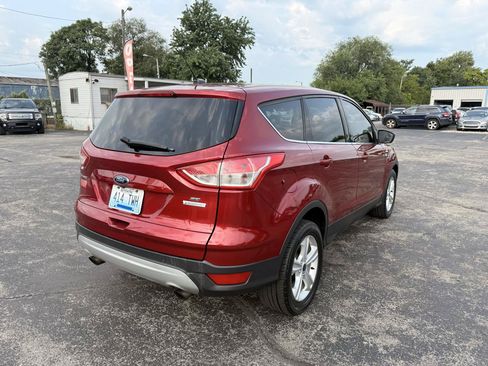 Used 2015 Ford Escape SE FWD image 4