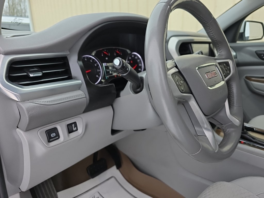 Used 2018 GMC Acadia SLE FWD image 19