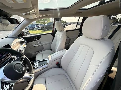 New 2026 Mercedes-Benz GLB 250 4MATIC image 29