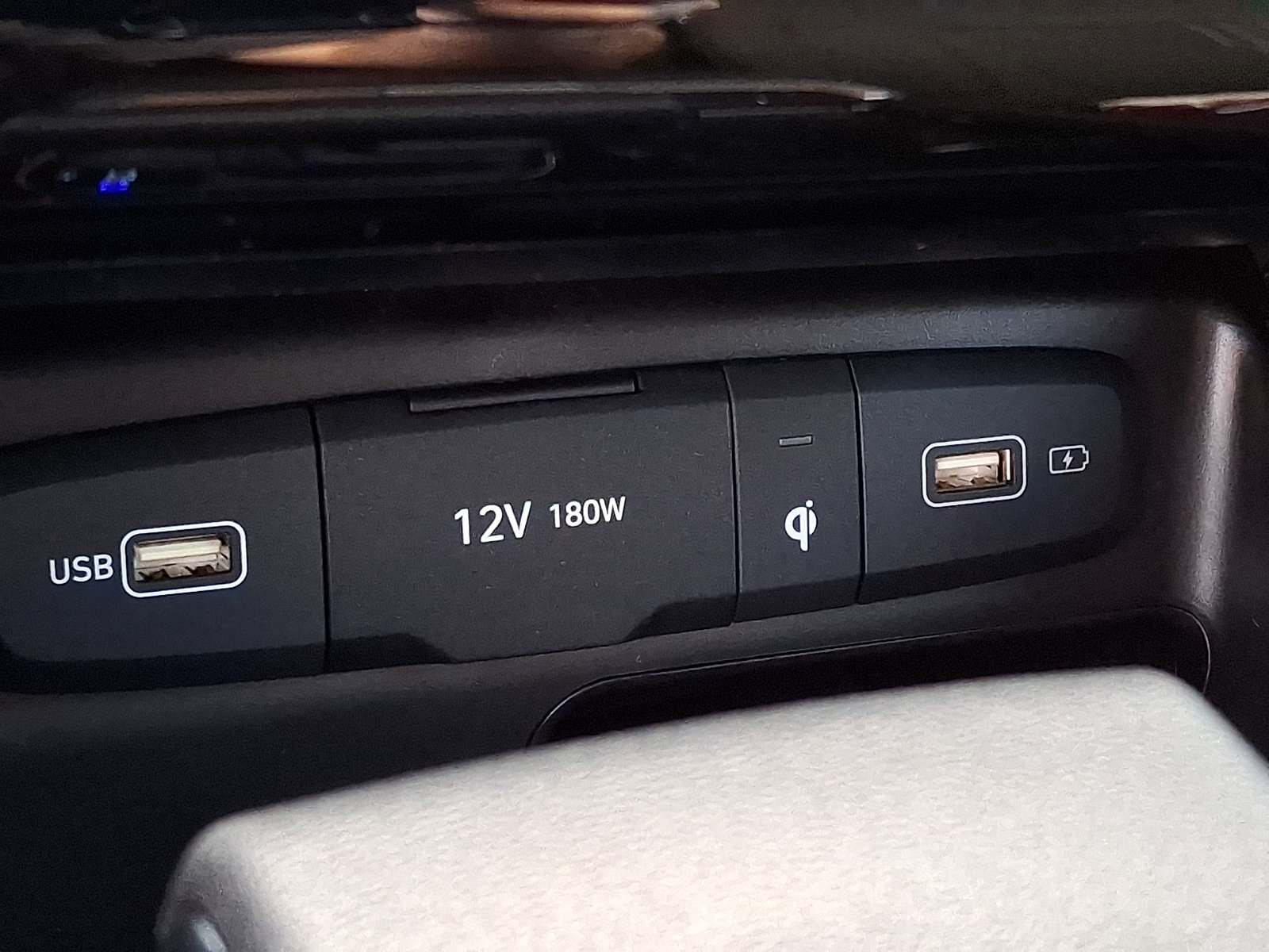 Certified 2024 Hyundai Tucson SEL AWD/4WD image 16