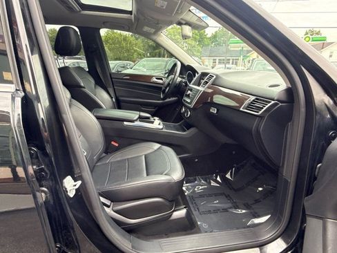 Used 2014 Mercedes-Benz ML 350 4MATIC w/ Premium 1 Package image 17