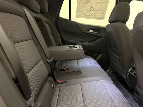 New 2026 Chevrolet Equinox LT FWD image 34