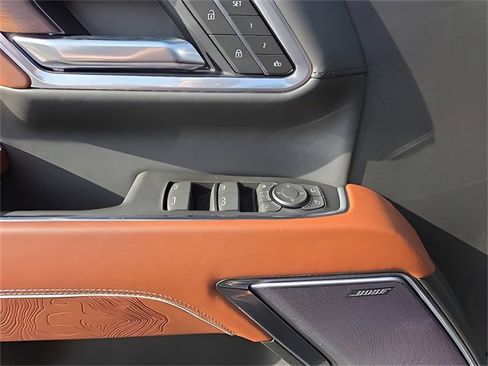 New 2025 GMC Sierra 2500 Denali Ultimate w/ Max Trailering Package image 13