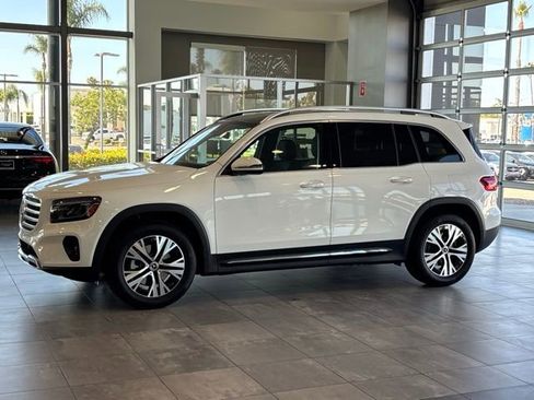 New 2026 Mercedes-Benz GLB 250 4MATIC image 8