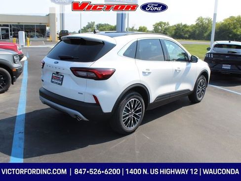 New 2025 Ford Escape SE w/ PHEV Premium Package image 7