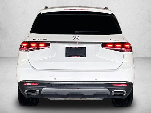 Used 2025 Mercedes-Benz GLS 450 4MATIC image 4