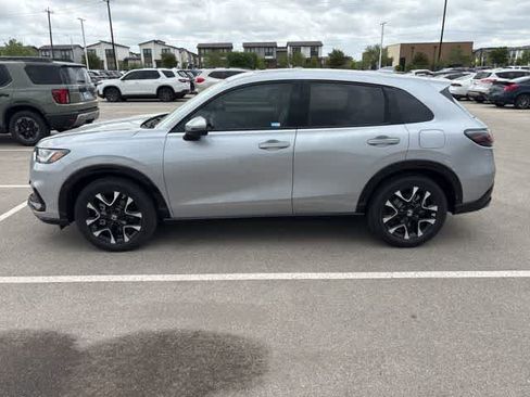 Used 2026 Honda HR-V LX image 2