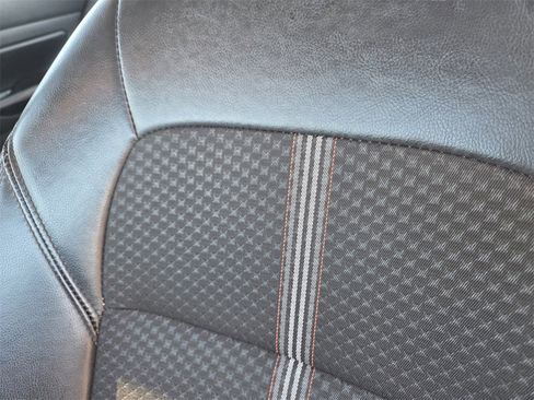 Used 2024 Nissan Altima 2.5 SR image 14