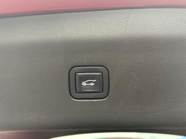 Used 2022 Buick Enclave Essence w/ Experience Buick Package AWD/4WD image 8