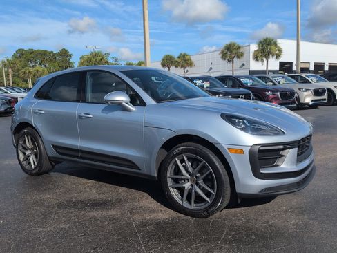Used 2024 Porsche Macan Turbo AWD/4WD image 2