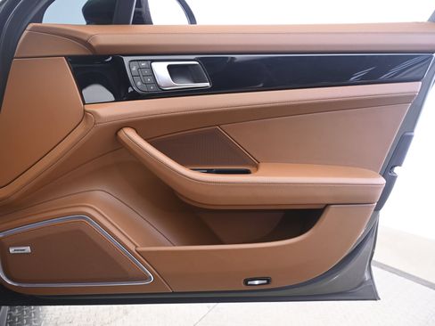 Certified 2023 Porsche Panamera 4S AWD/4WD image 20