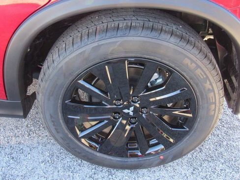New 2026 Mitsubishi Outlander Sport LE AWD/4WD image 7
