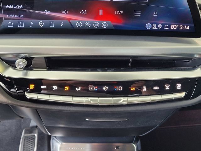 New 2026 Cadillac Lyriq V AWD/4WD image 21