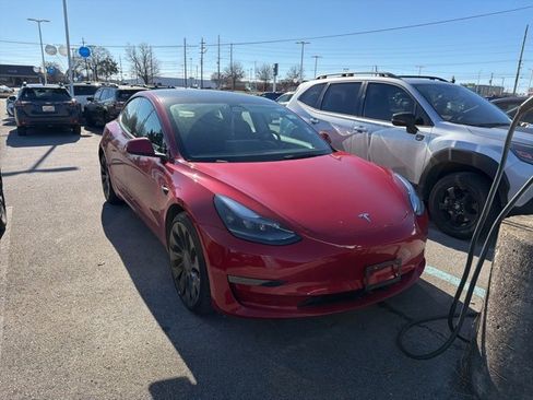Used 2023 Tesla Model 3 Performance image 2
