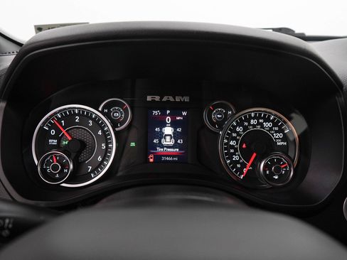 Used 2025 RAM 1500 Big Horn AWD/4WD image 28