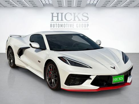 Used 2023 Chevrolet Corvette Stingray Premium Cpe w/ Z51 Performance Package image 3