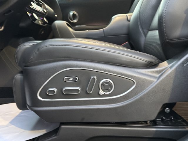 Used 2026 Hyundai Palisade Calligraphy FWD image 24