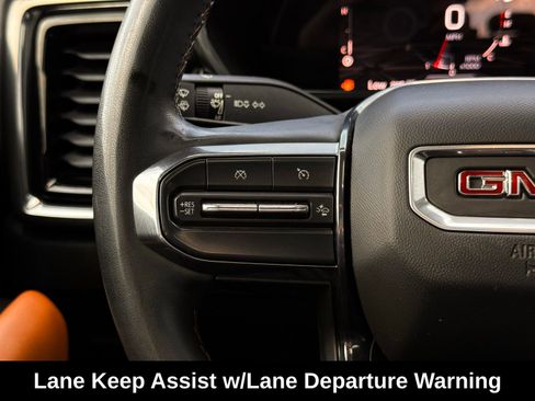 Used 2023 GMC Canyon AT4 w/ AT4 Premium Package AWD/4WD image 40