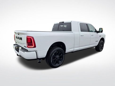 New 2026 RAM 2500 Laramie AWD/4WD image 3